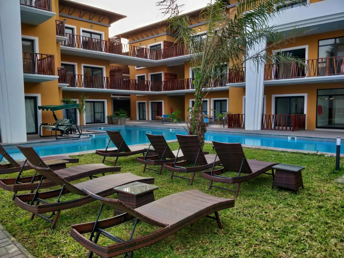 E14, Forest View Apartments, Deposit Required To Confirm Booking Kololi Exteriör bild
